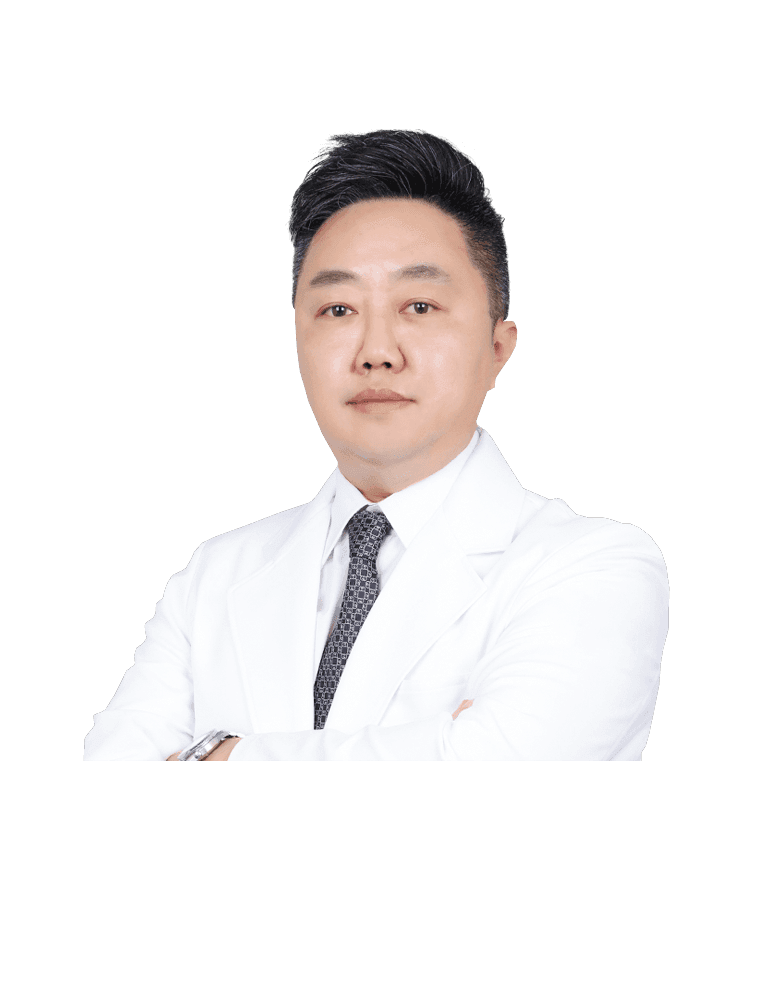 Bang Beom-sik — Viện trưởng thường trú khoa Ngoại tuyến vú, Phòng khám Phẫu thuật Thẩm mỹ U&U