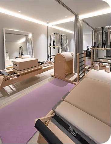 Studio Pilates trong phòng khám